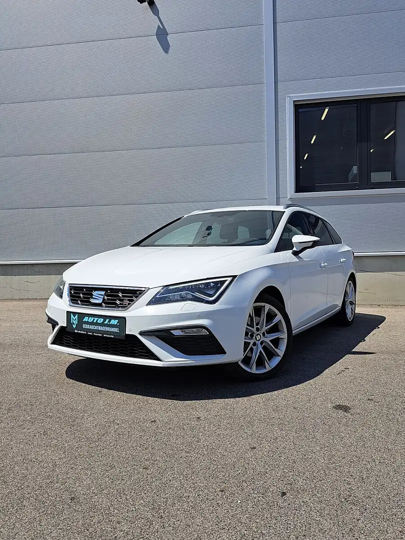 SEAT Leon 2.0 TDI FR 4Drive Weiß - 1