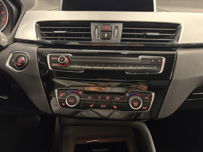 BMW X1 SDrive18i High Executive — photo 27
