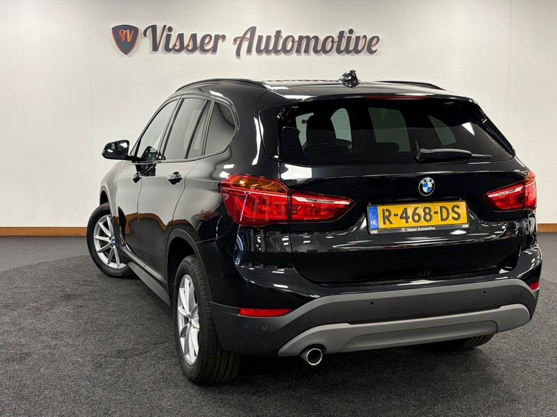 BMW X1 SDrive18i High Executive — photo 8