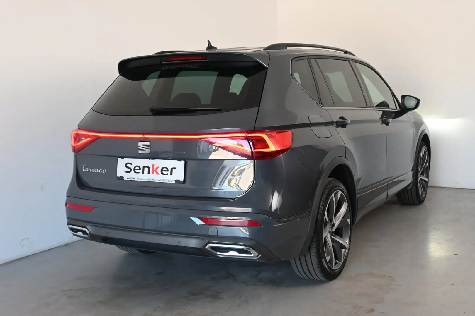 SEAT Tarraco FR 1.5 TSI DSG Grau - 2