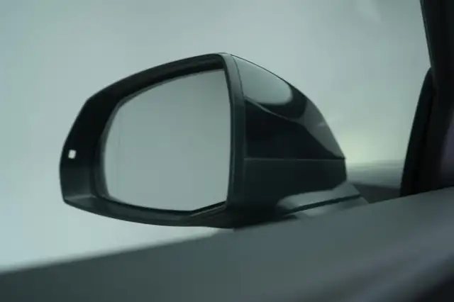 Audi Q5 view 25