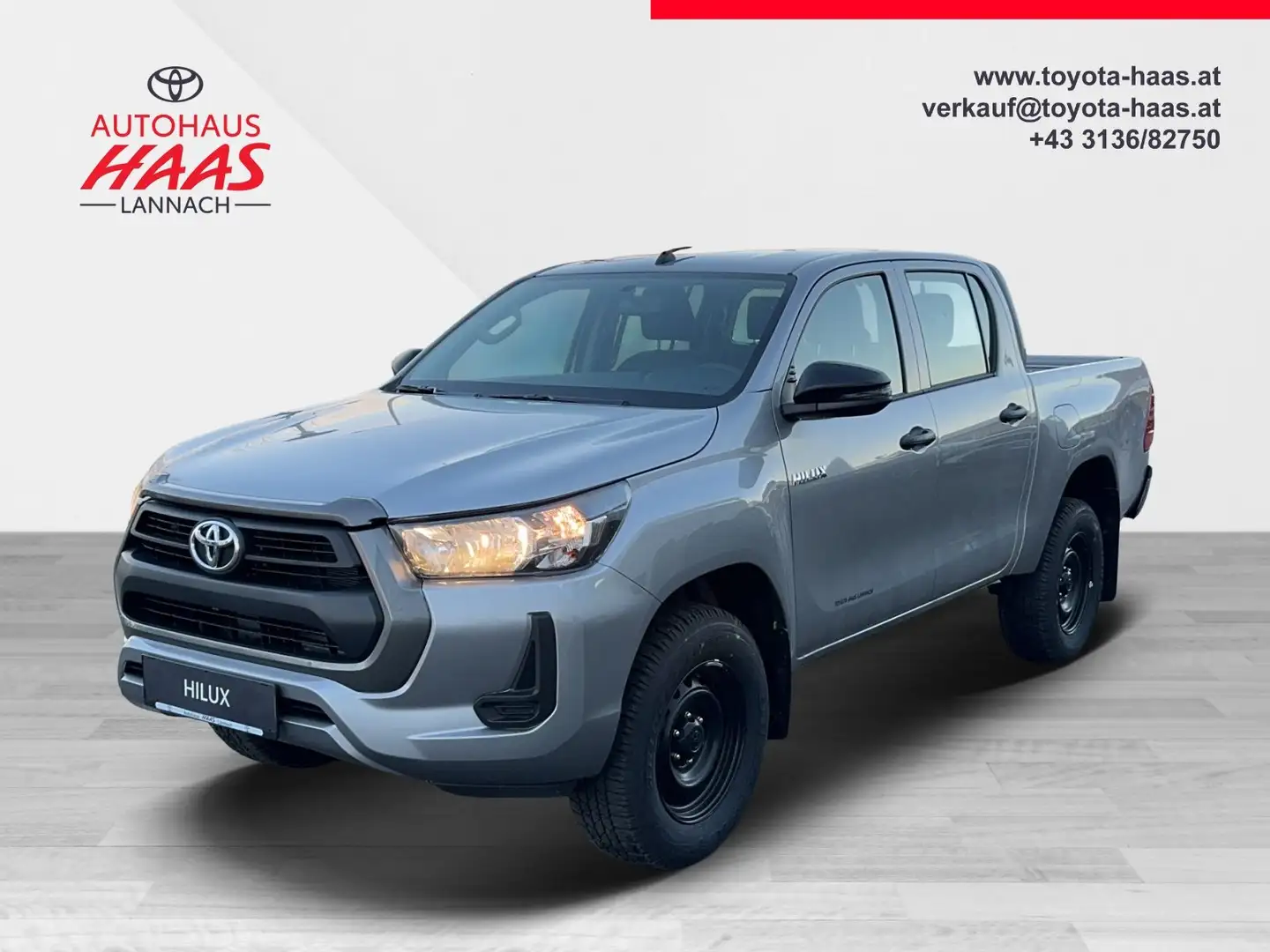 Toyota Hilux DK Country 4WD 2,4 D-4D Silber - 1