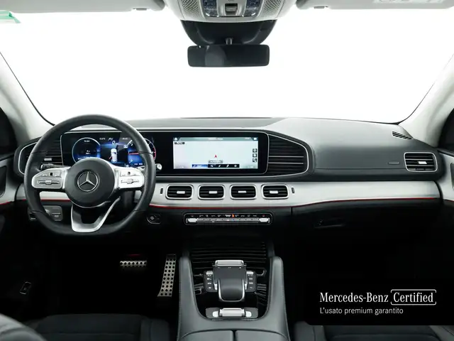 Mercedes-Benz GLE view 9
