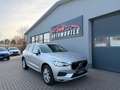 Volvo XC60 Momentum AWD*Schiebedach*CarPlay* Silber - thumbnail 1
