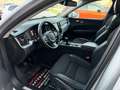 Volvo XC60 Momentum AWD*Schiebedach*CarPlay* Silber - thumbnail 12