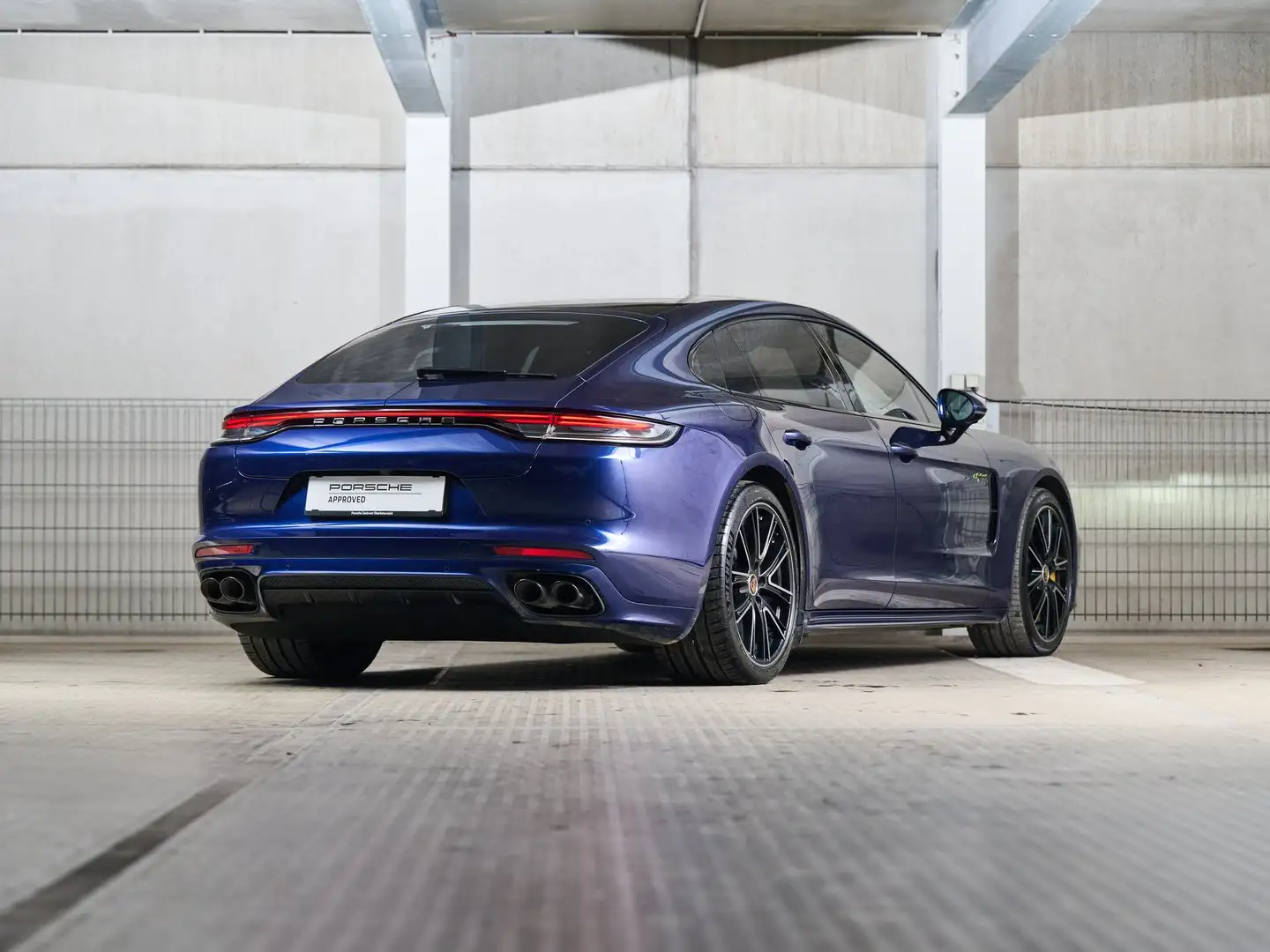 Porsche Panamera Turbo S E-Hybrid Executive Azul - 2