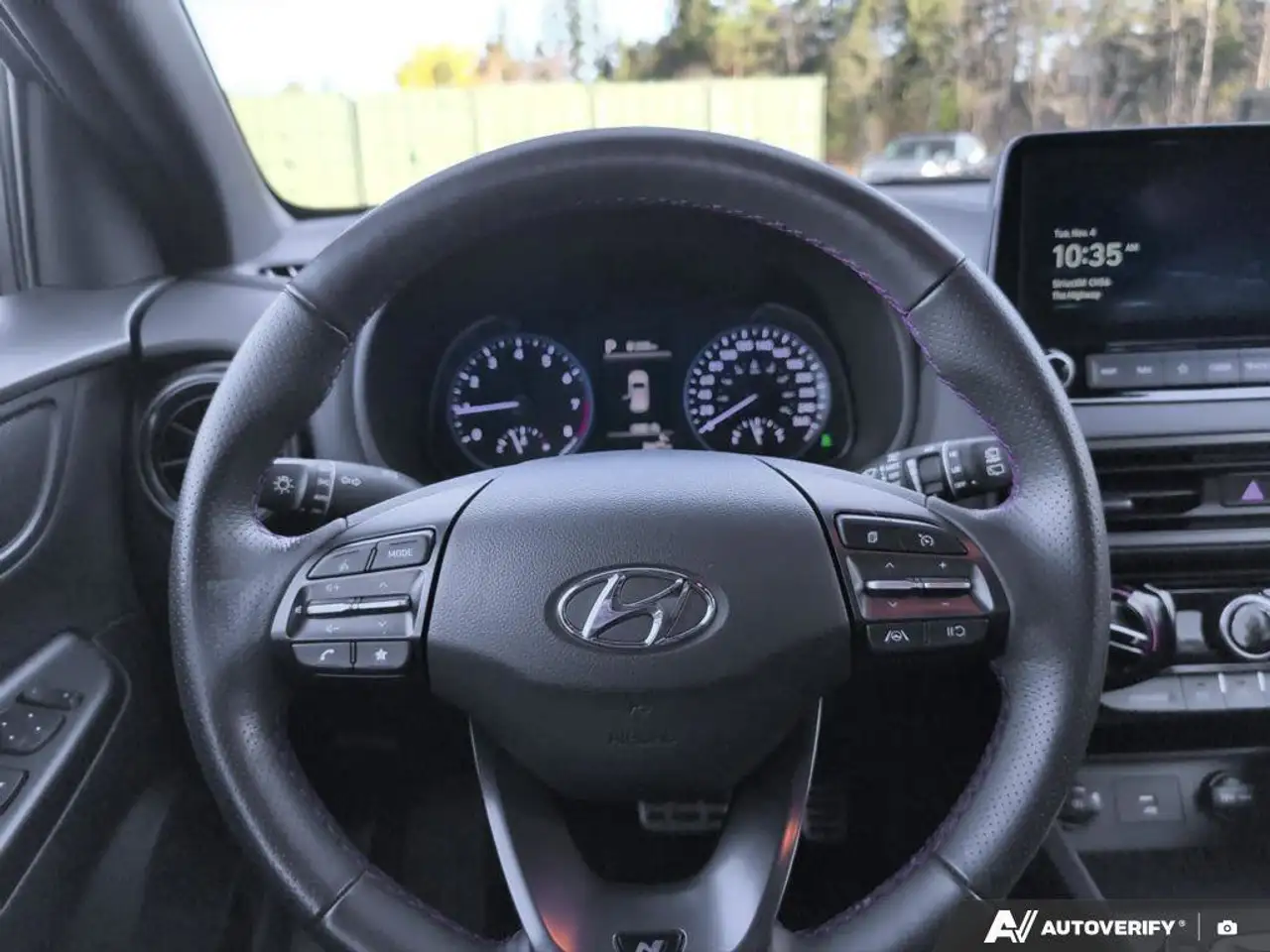 Hyundai KONA снимка Hyundai KONA