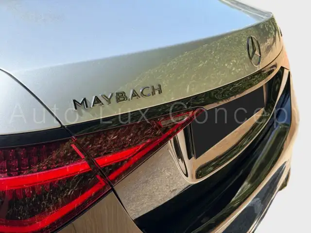 Mercedes-Benz S Class view 13