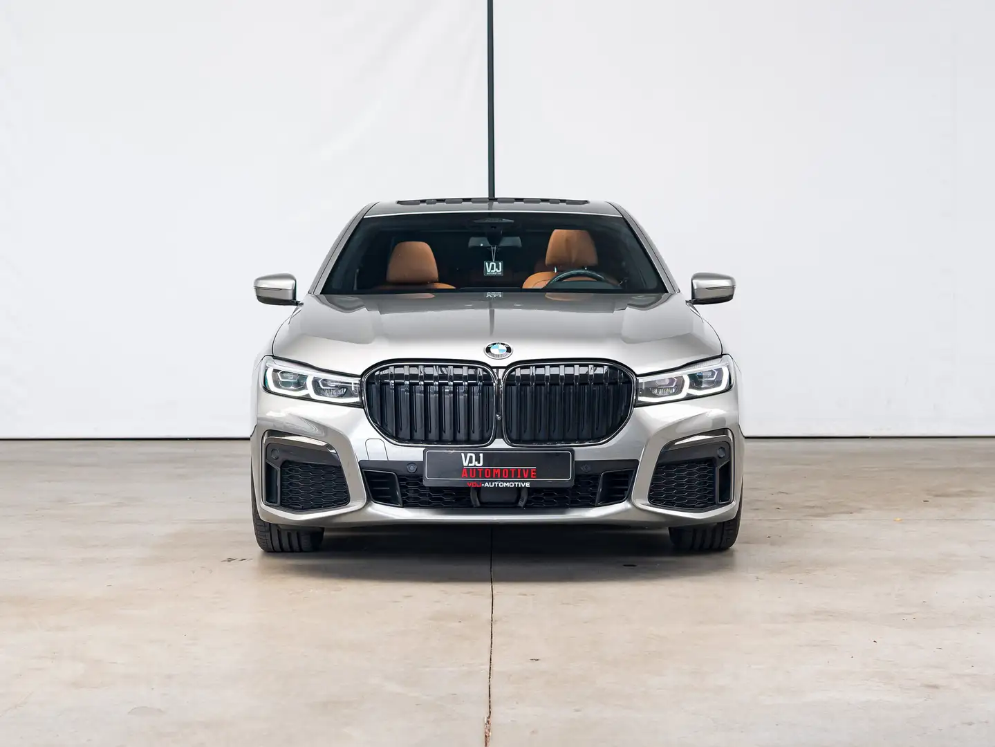 BMW 745 745e | BTW | REAL HYBRID | GARANTIE | 1 OWNER | Grijs - 2