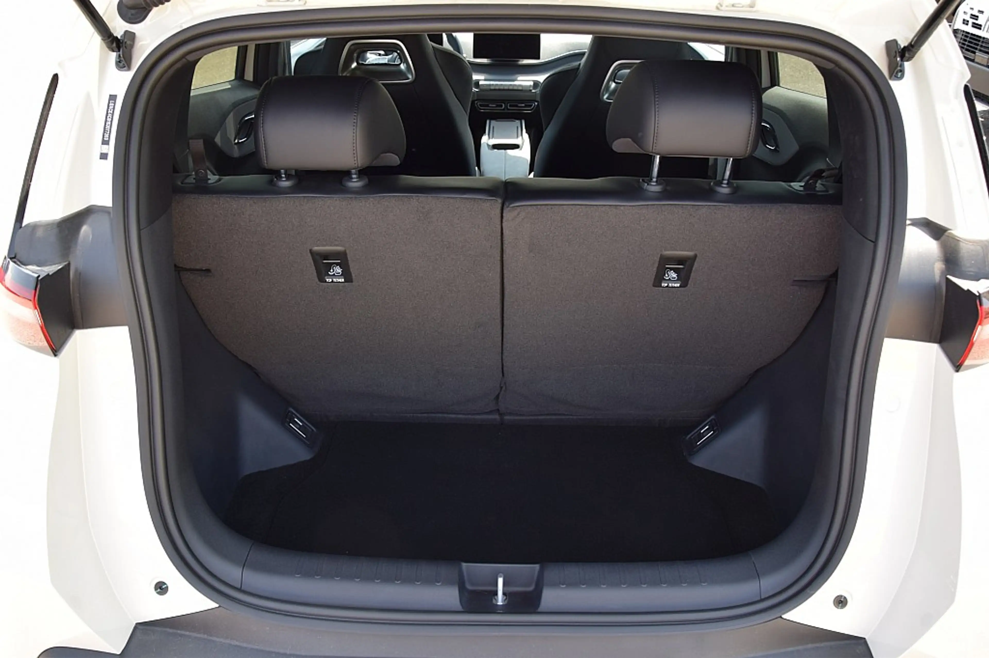 BYD Dolphin Surf Dolphin SURF Comfort 43,2kWh **Lagerfahrzeug** — photo 10