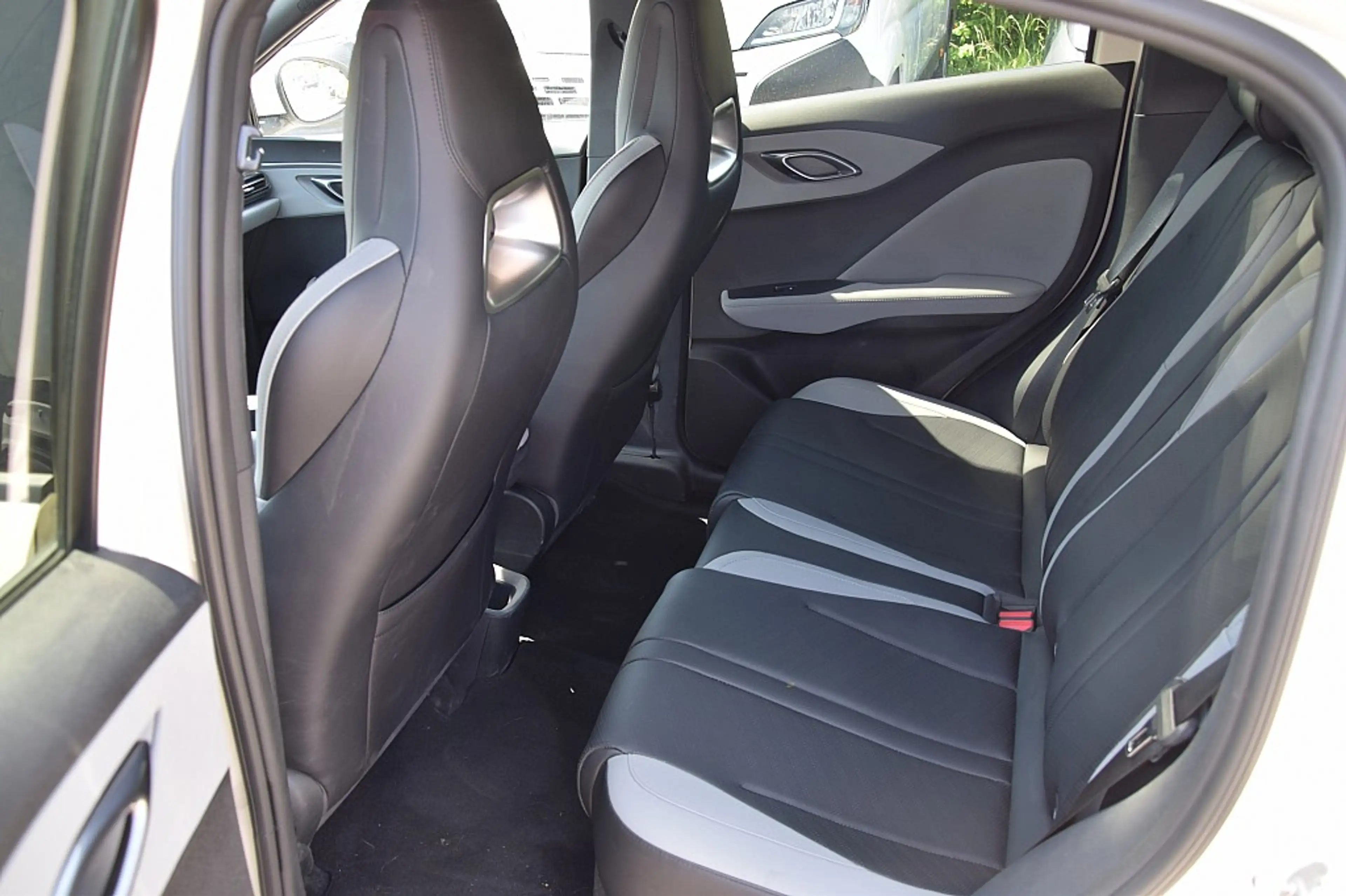 BYD Dolphin Surf Dolphin SURF Comfort 43,2kWh **Lagerfahrzeug** — photo 8