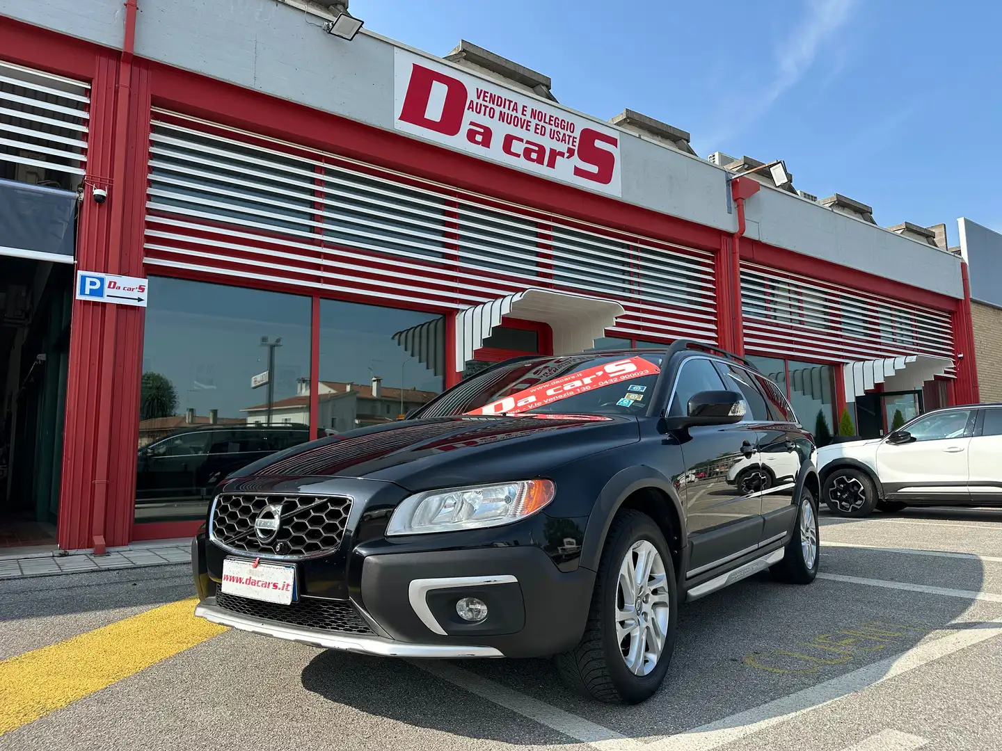 Volvo XC70 2.4 d4 Summum awd 181cv geartronic Negro - 1