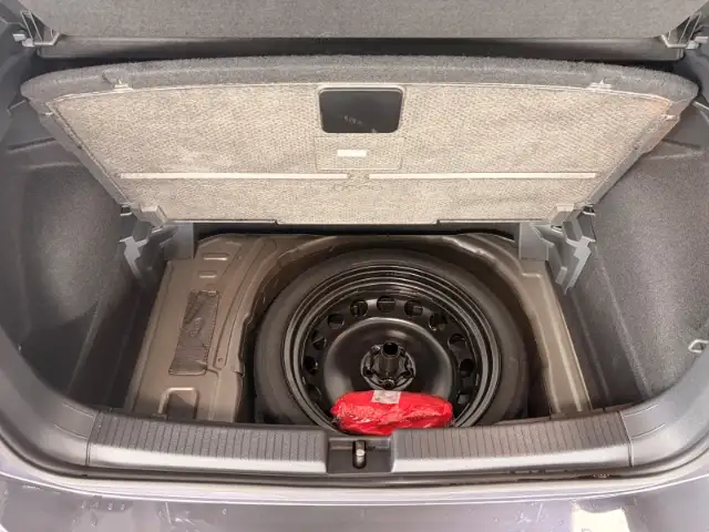 Volkswagen T-Cross view 12