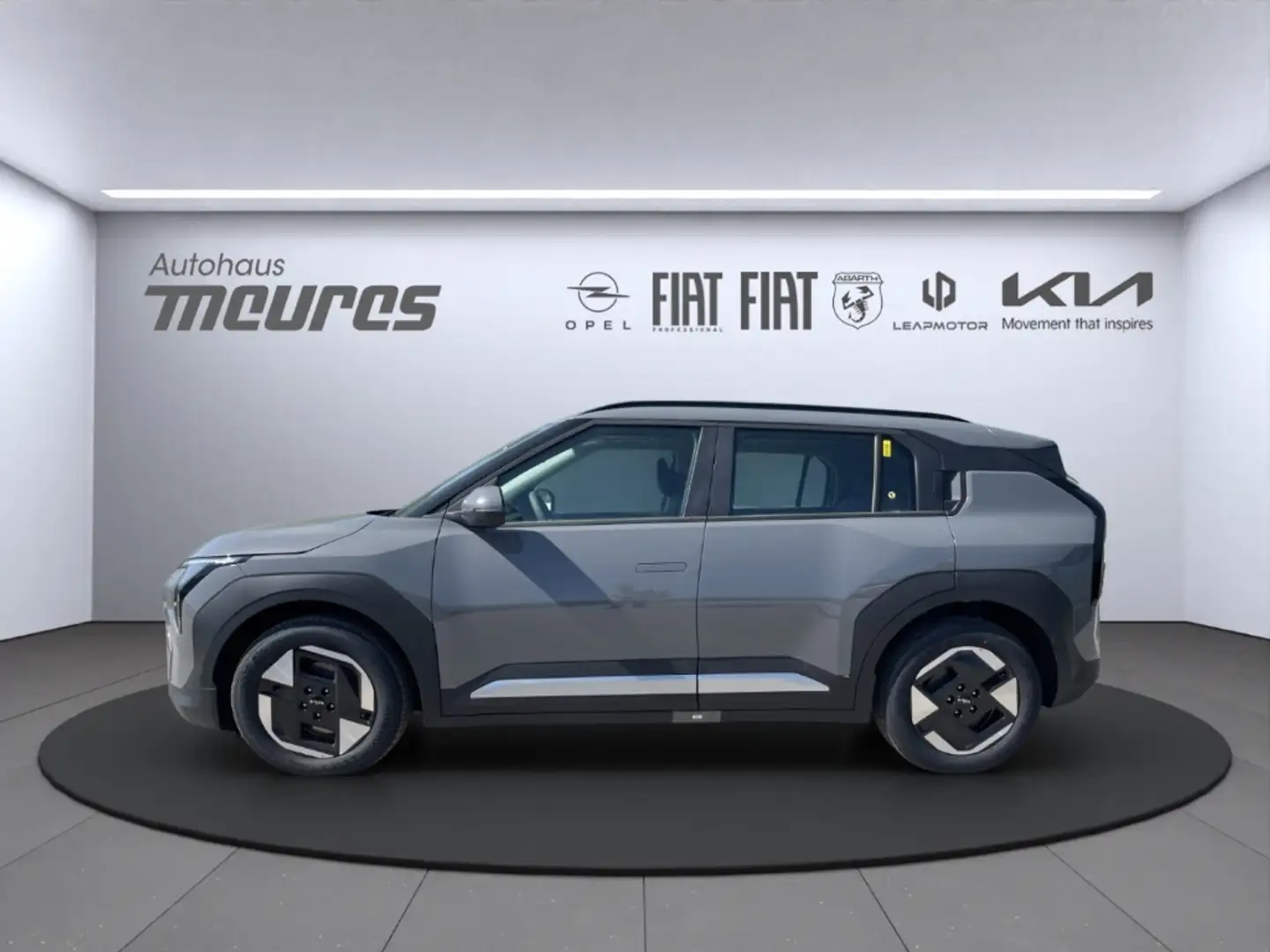 Kia EV3 58.3 kWh Air Wärempumpe Navi Klimaautom Rückfahrka Grijs - 2