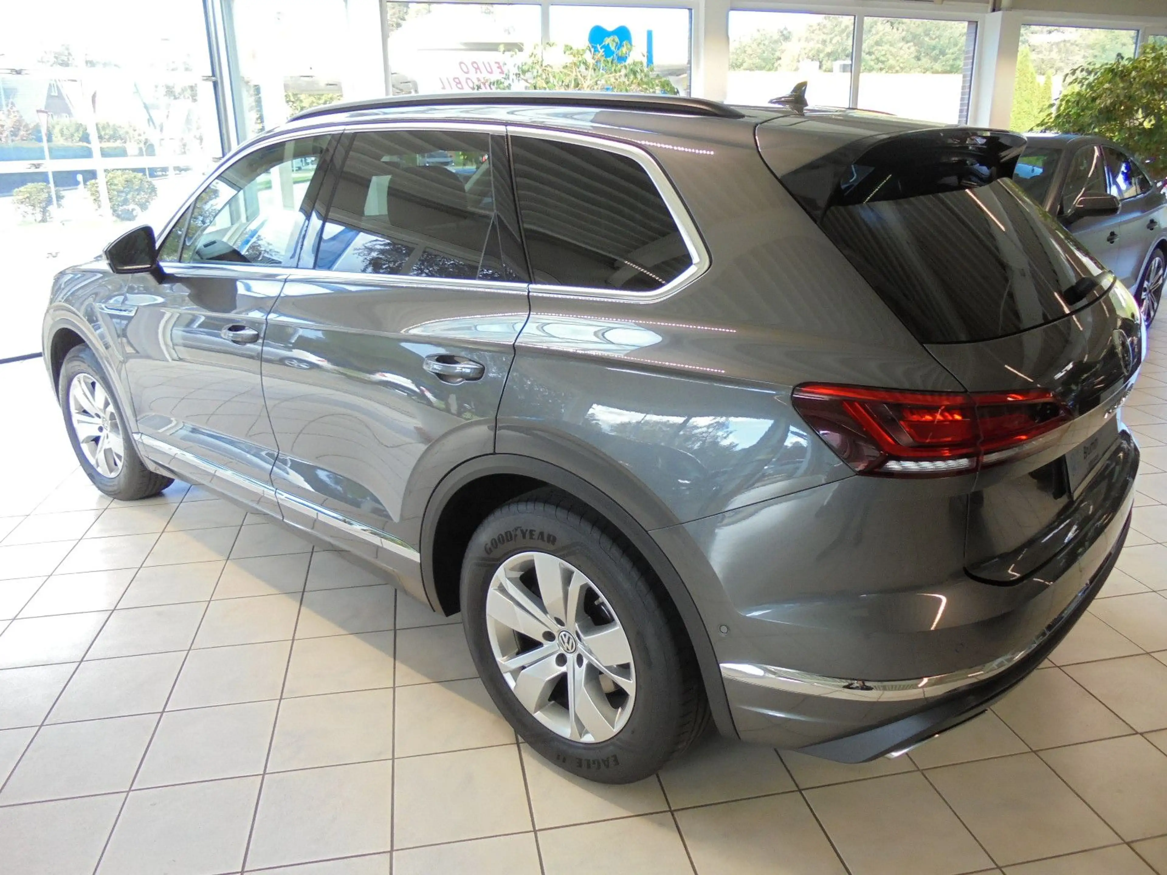 Volkswagen Touareg Atmosp/AHK/Standh/Memory/HeadUp/Leder/1H — photo 2