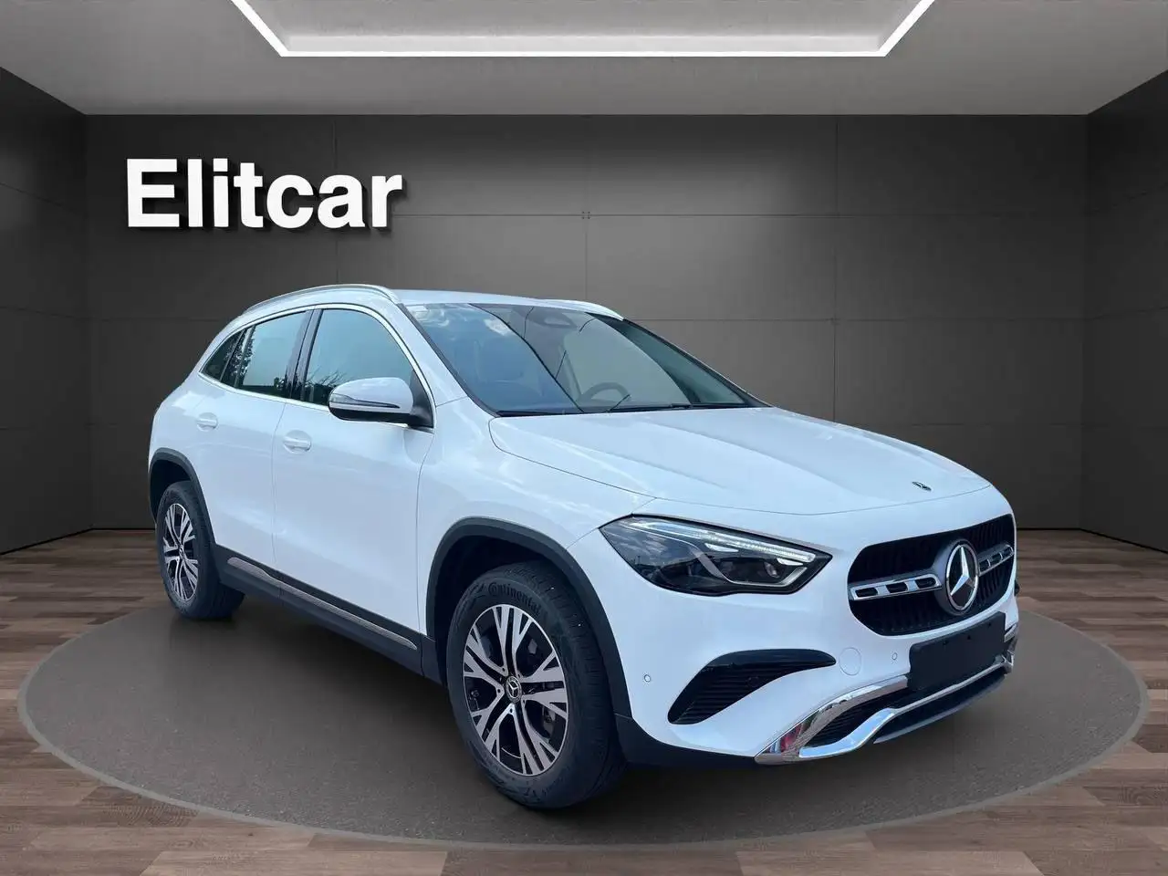 Mercedes-Benz GLA 180
