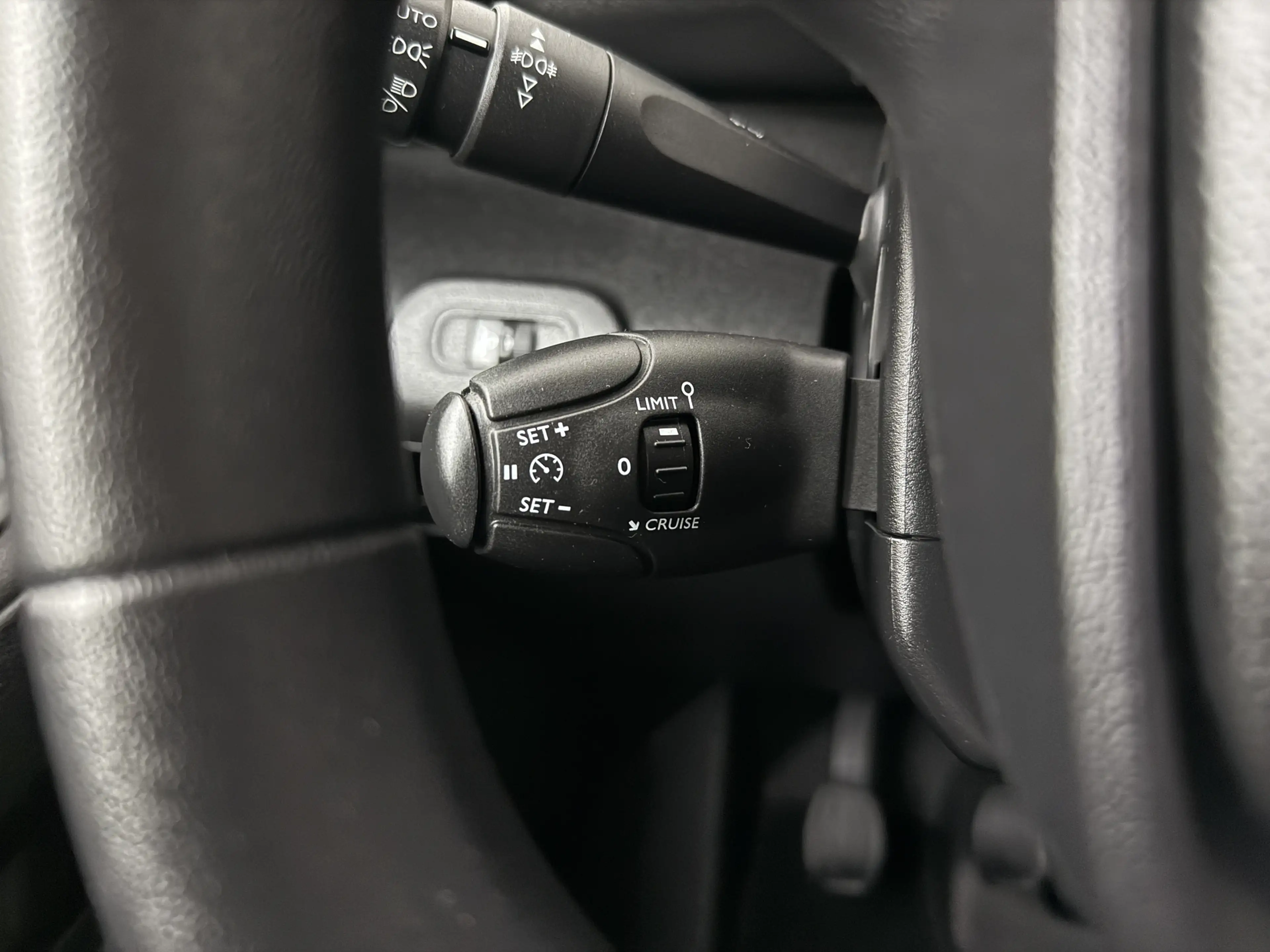 Peugeot Partner 1.6 BlueHDI Pro | 3-Zits | Multimedia | Airco | Cr — photo 15