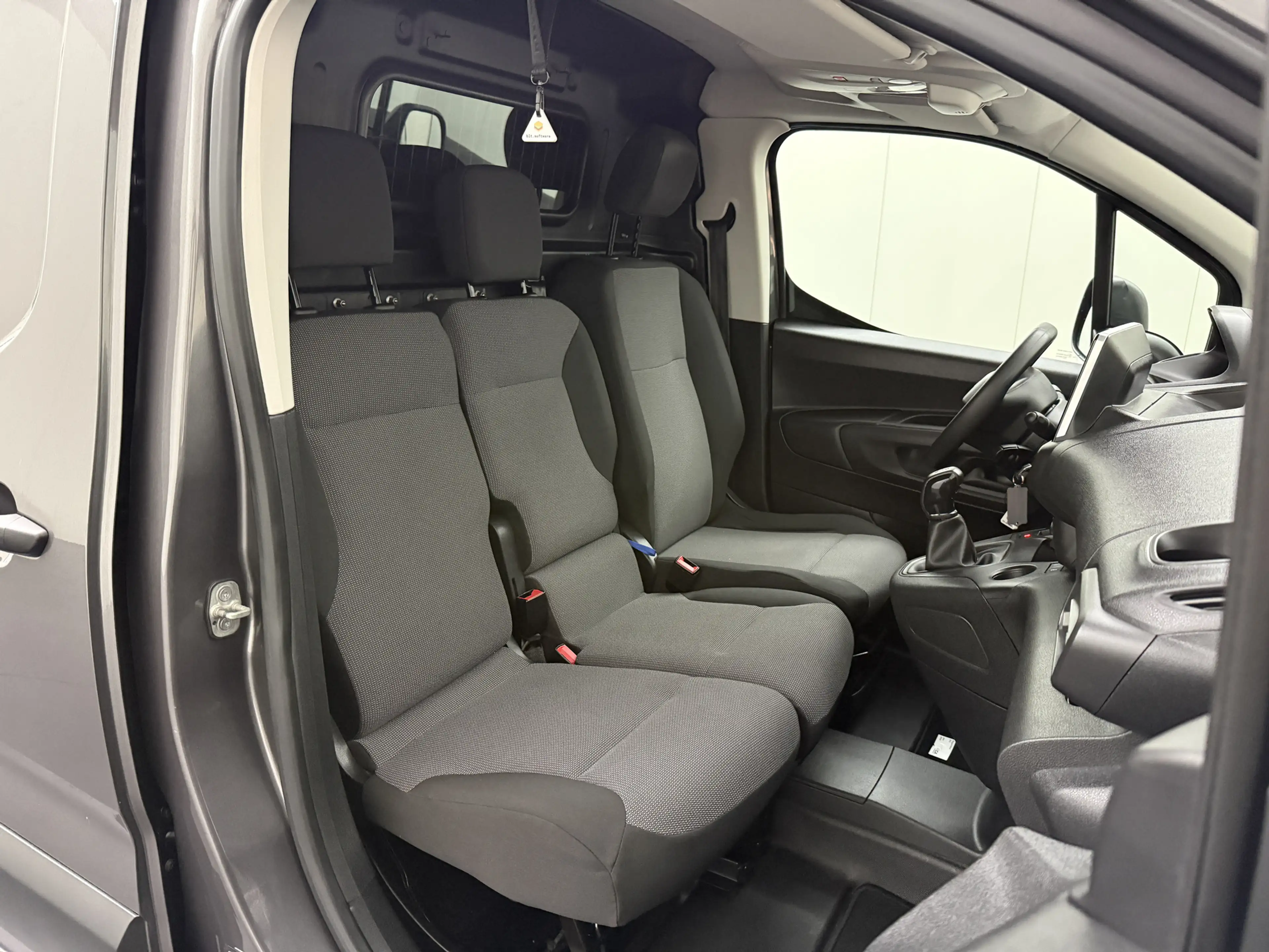Peugeot Partner 1.6 BlueHDI Pro | 3-Zits | Multimedia | Airco | Cr — photo 20