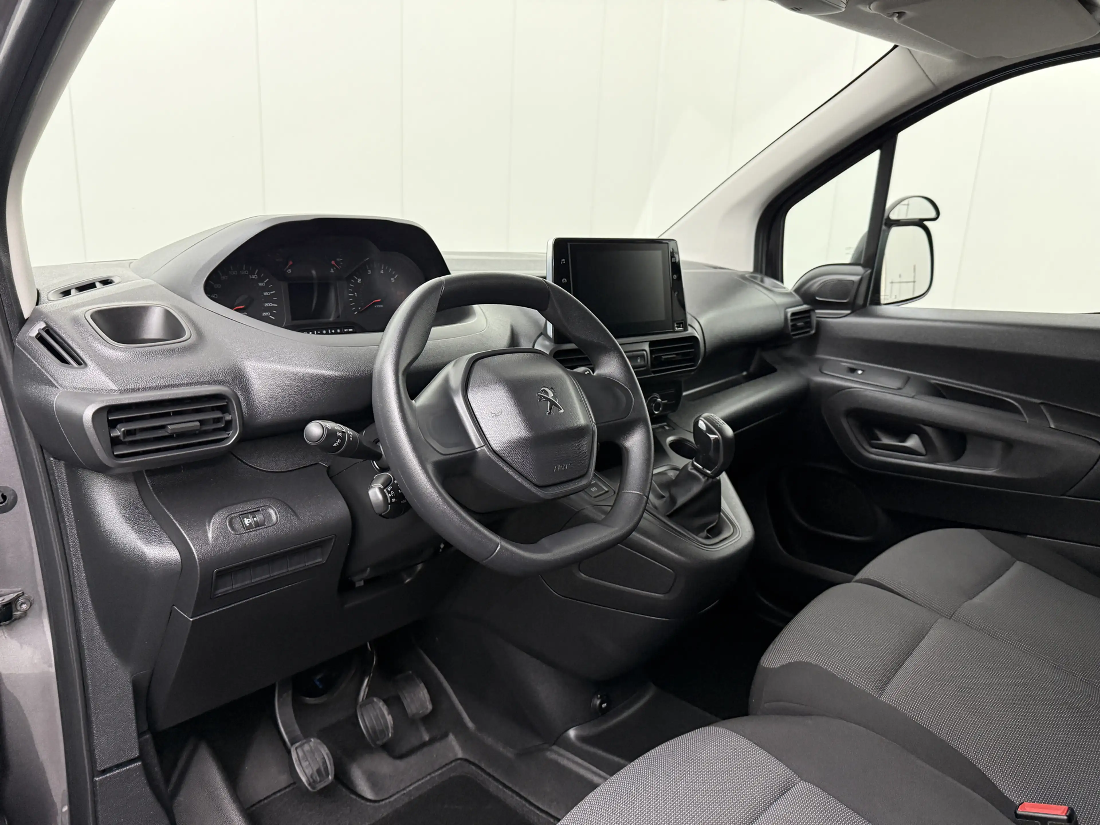 Peugeot Partner 1.6 BlueHDI Pro | 3-Zits | Multimedia | Airco | Cr — photo 3