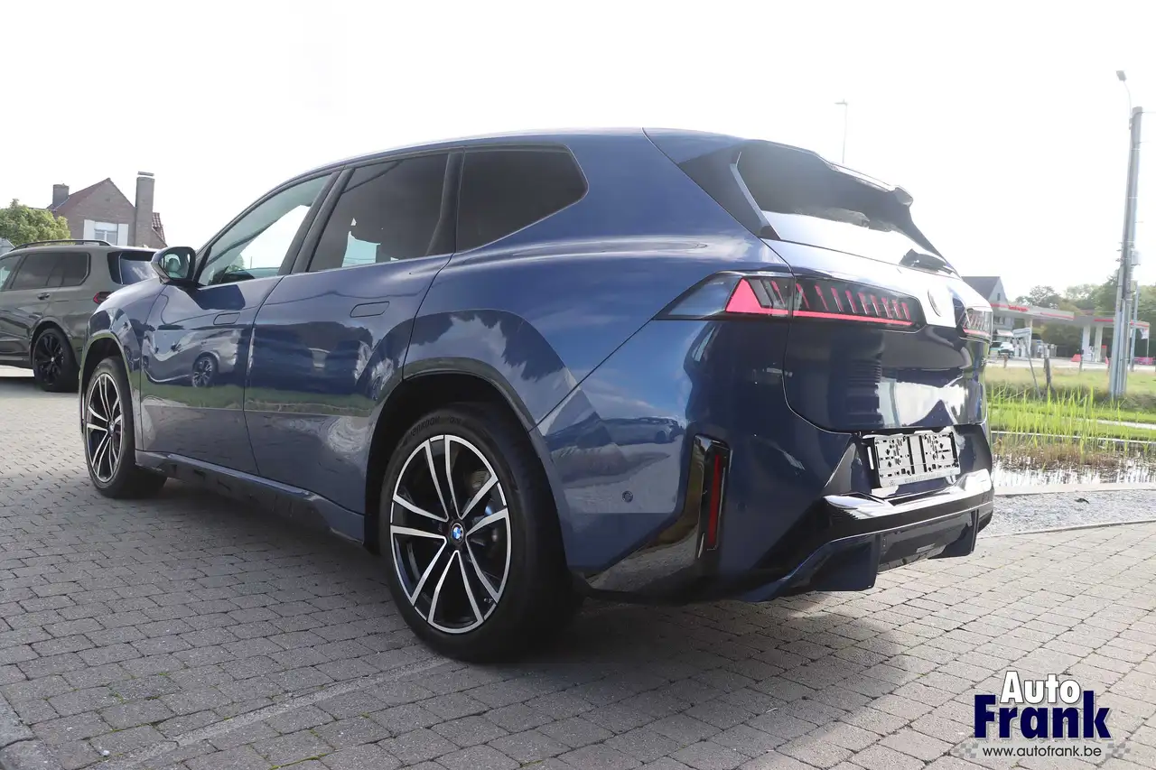 BMW iX3 50 / 4X4 / M-SPORT / TREKHK / 3D HUD / 360CAM / MEMORY, миниатюра 5