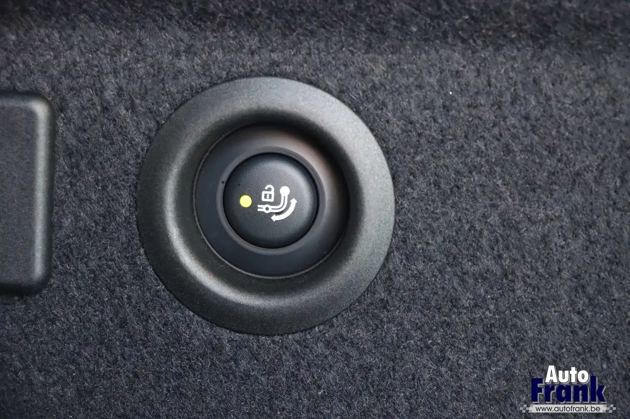 BMW iX3 50 / 4X4 / M-SPORT / TREKHK / 3D HUD / 360CAM / MEMORY, миниатюра 17