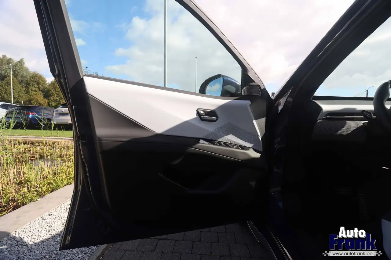 BMW iX3 50 / 4X4 / M-SPORT / TREKHK / 3D HUD / 360CAM / MEMORY, миниатюра 22