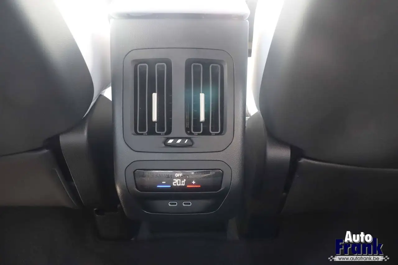 BMW iX3 50 / 4X4 / M-SPORT / TREKHK / 3D HUD / 360CAM / MEMORY, миниатюра 26