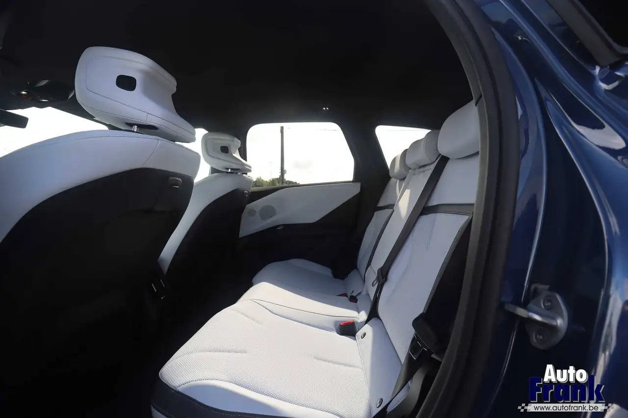 BMW iX3 50 / 4X4 / M-SPORT / TREKHK / 3D HUD / 360CAM / MEMORY, миниатюра 25
