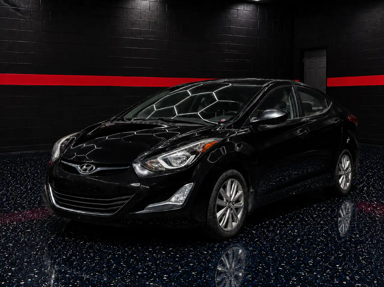 Hyundai ELANTRA снимка Hyundai ELANTRA