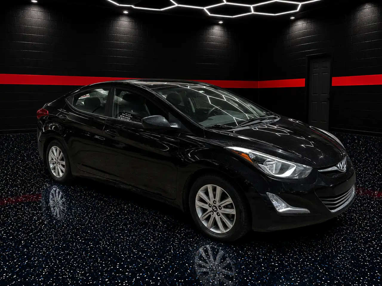 Hyundai ELANTRA снимка Hyundai ELANTRA