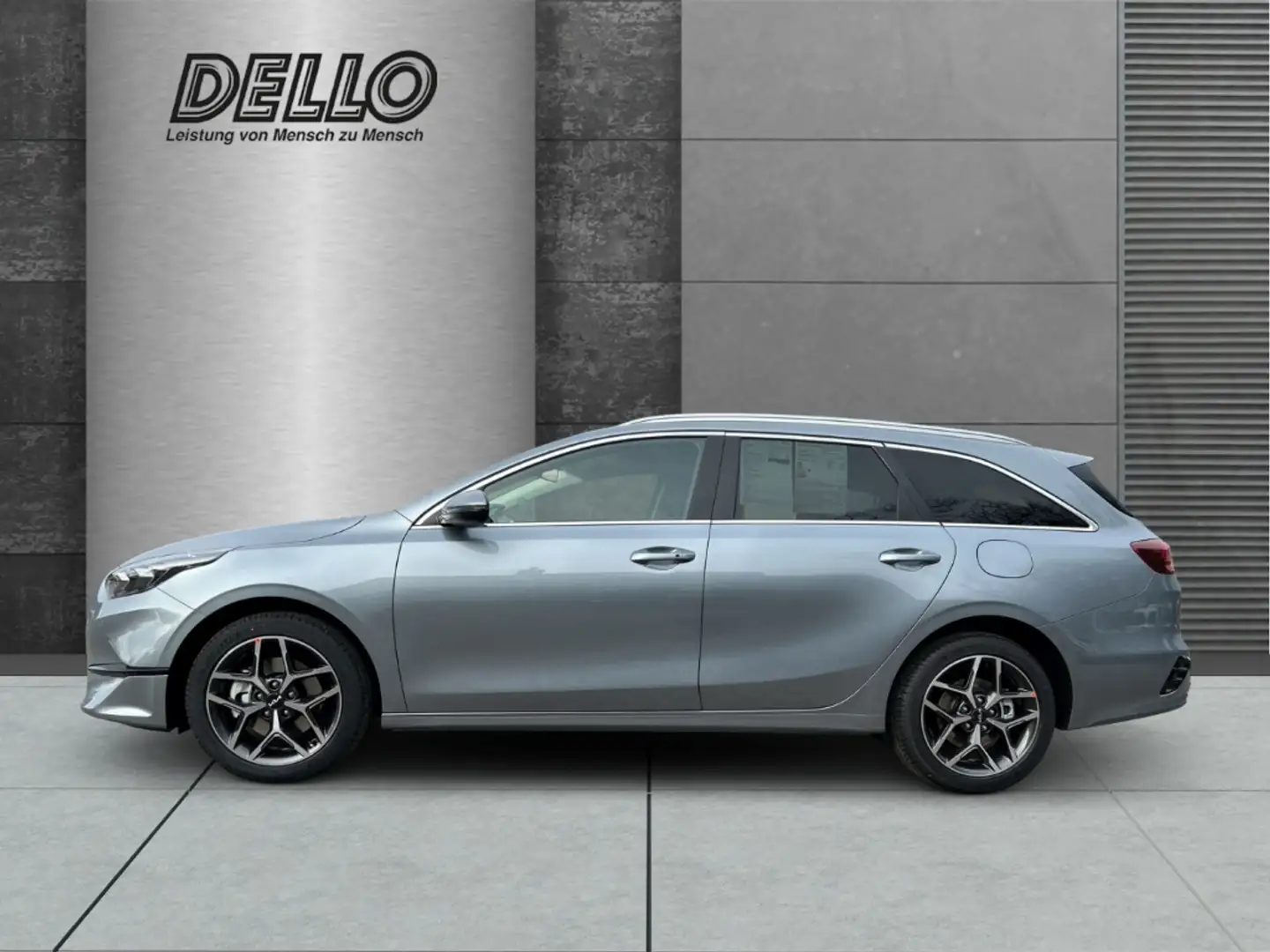 Kia Ceed SW / cee'd SW 1.5T 48V DCT Ultimate Edition Style-Paket Navi LED Silber - 2