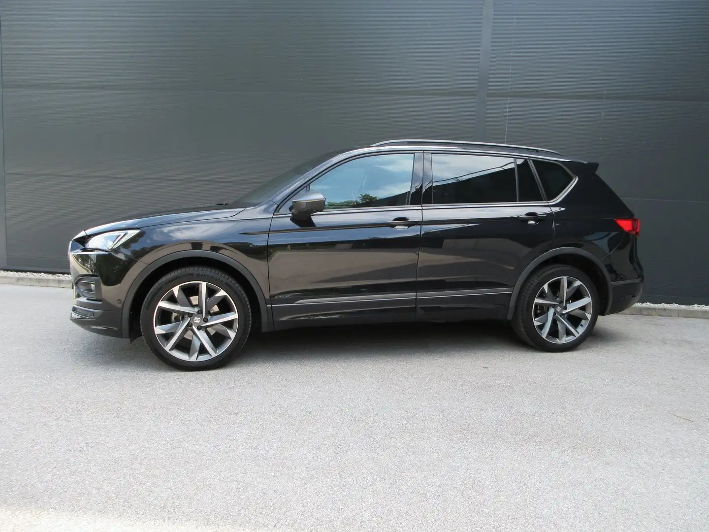 SEAT Tarraco FR 1.5 TSI DSG Negru - 2