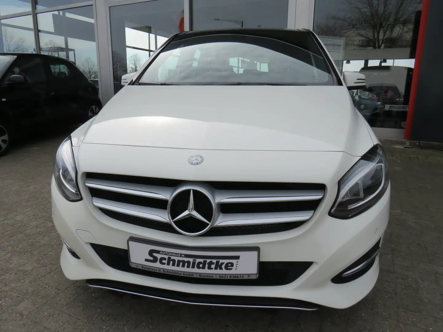 Mercedes-Benz B 200 B 200 Style 1.6 Aut.*Stdhzg*Leder*Pano*Navi Blanc - 2