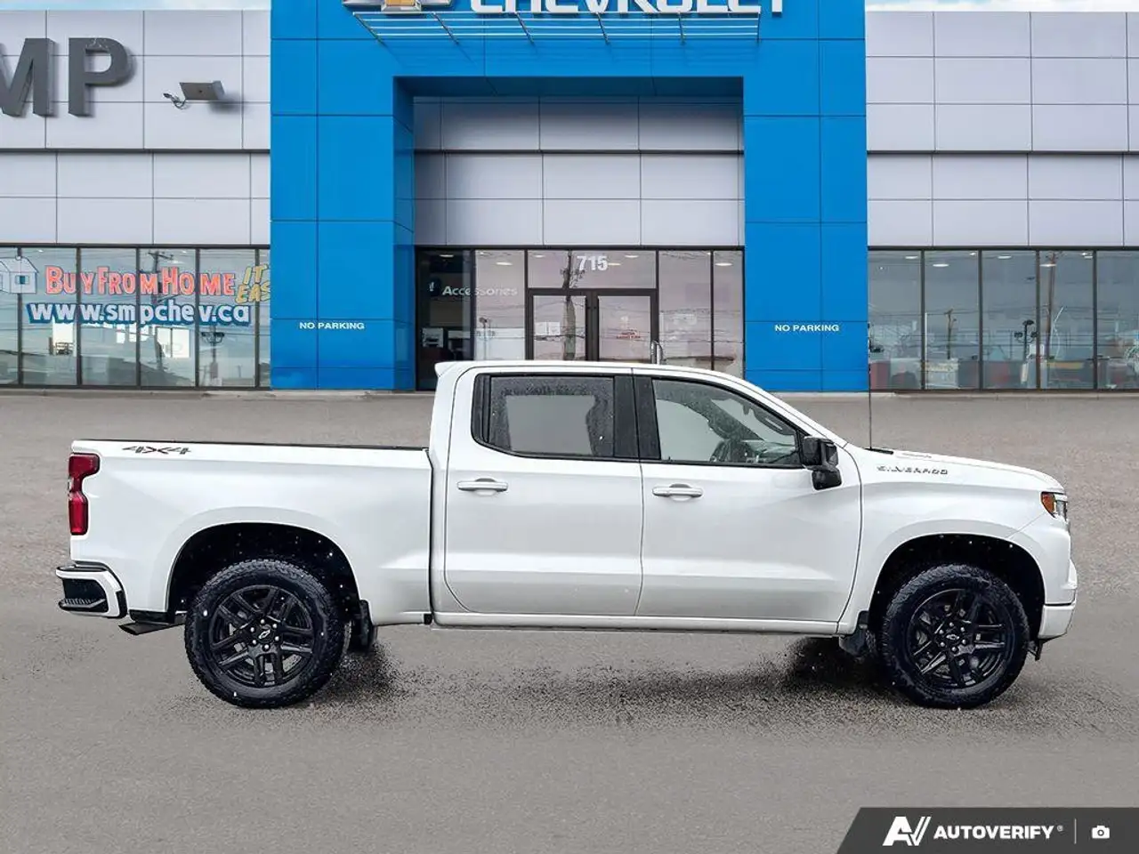 Chevrolet Silverado 1500 снимка Chevrolet Silverado 1500