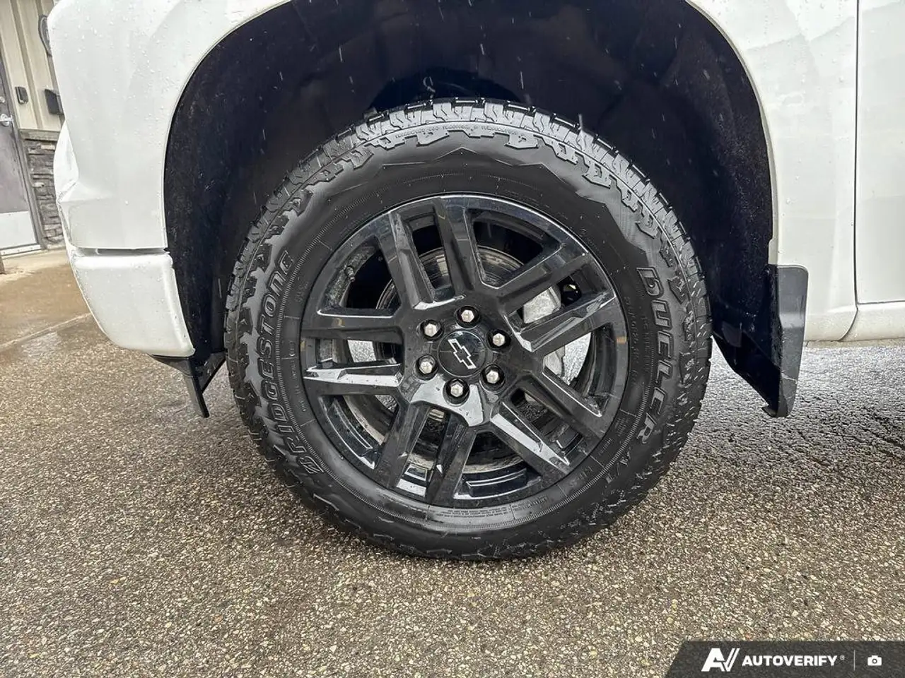 Chevrolet Silverado 1500 снимка Chevrolet Silverado 1500