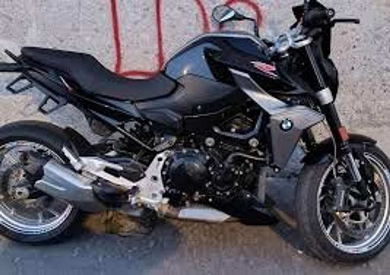 BMW F 900 R