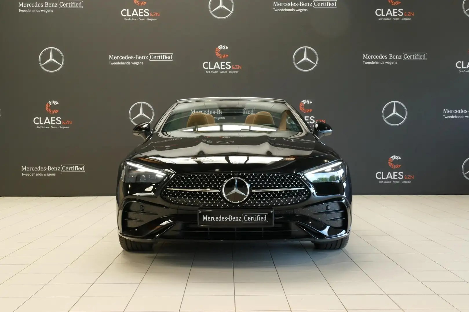 Mercedes-Benz CLE 200 Cabriolet AMG Line DOS 6296 Noir - 2
