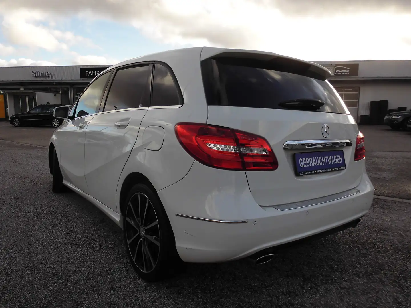 Mercedes-Benz B 180 B180Sport Paket-Xenon-Navi-PDC-Sitzheizung- 98 Tkm Blanc - 2