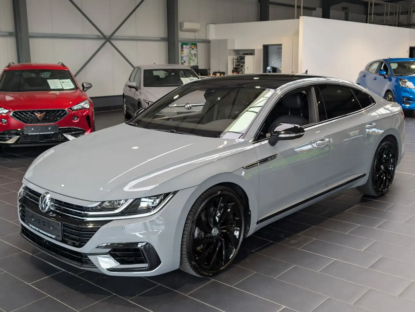 Volkswagen Arteon 2.0 TSI OPF 4Motion DSG R-Line Edition Grau - 1