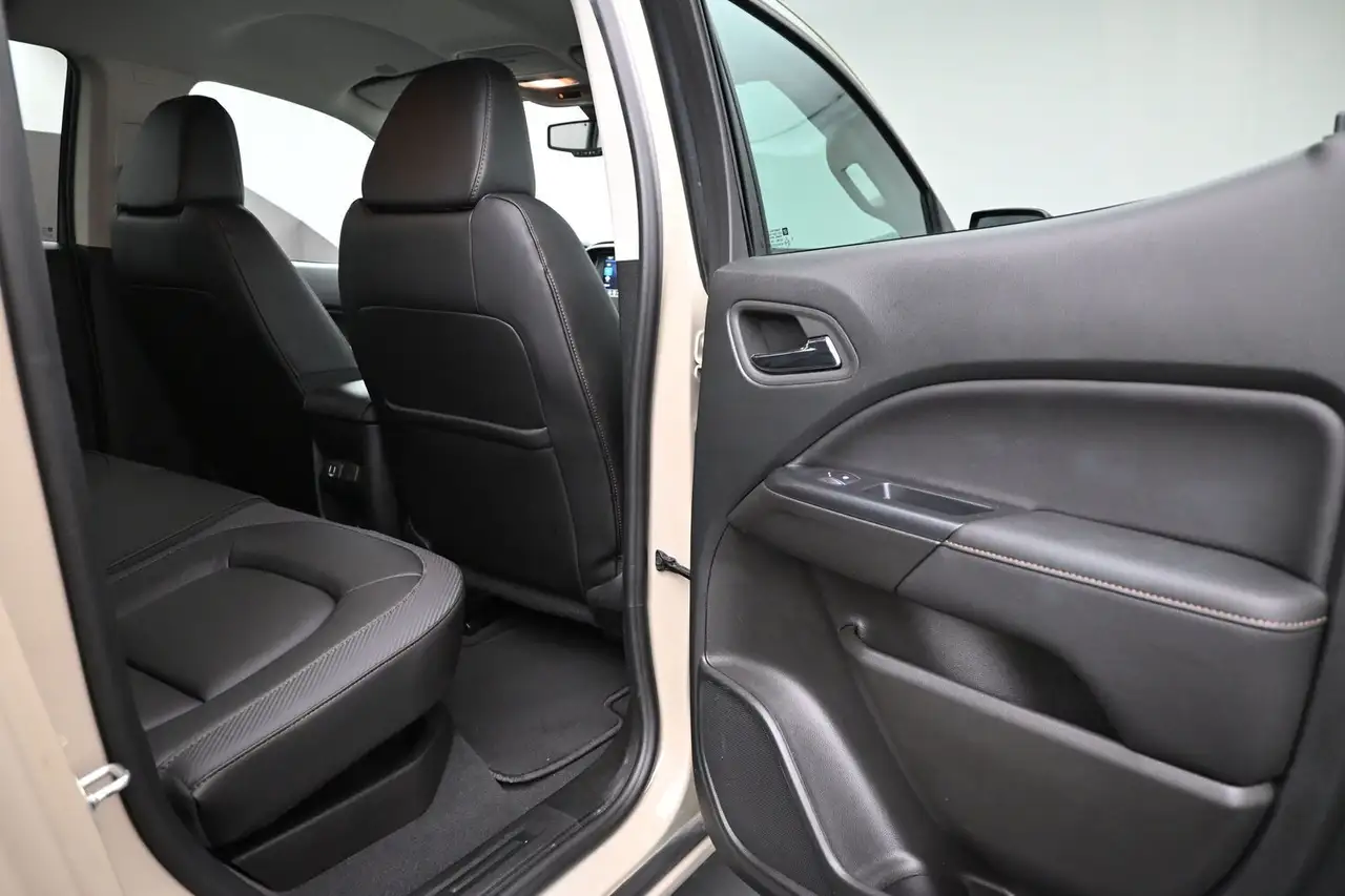 GMC Canyon снимка GMC Canyon