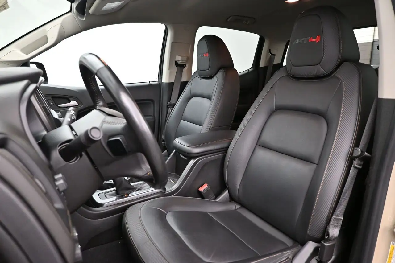GMC Canyon снимка GMC Canyon