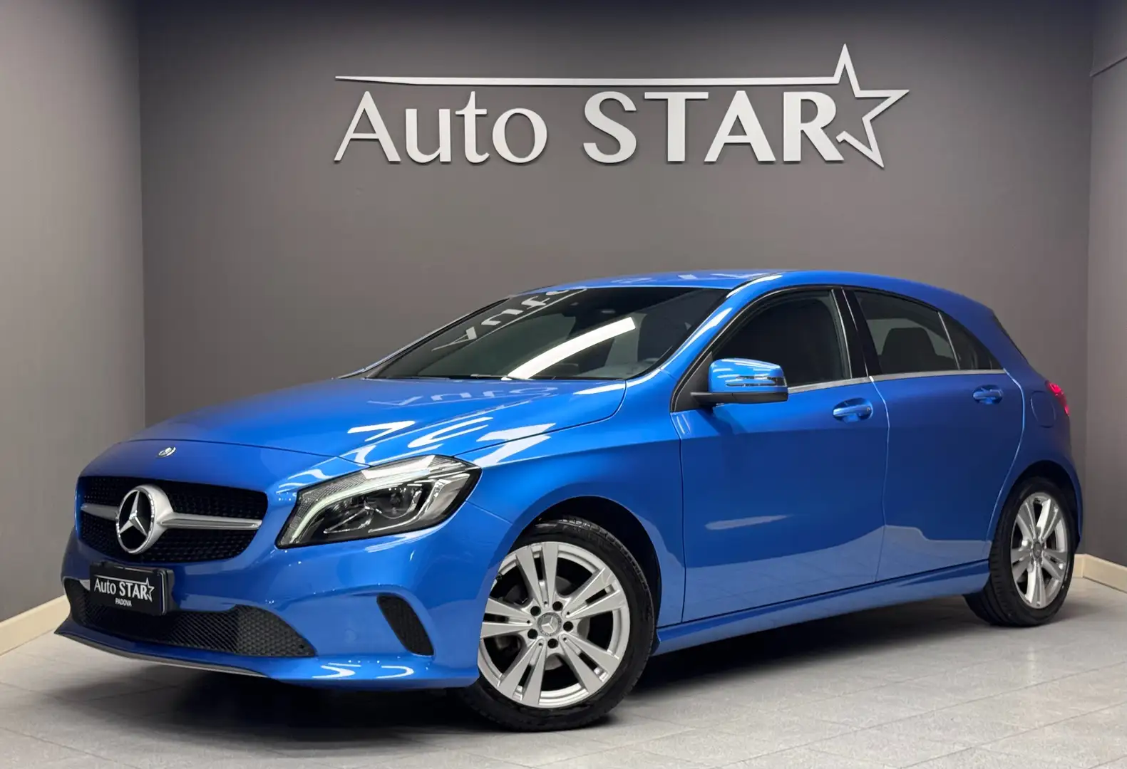 Mercedes-Benz A 160 Classe A  Sport my16 E6 Blu/Azzurro - 1