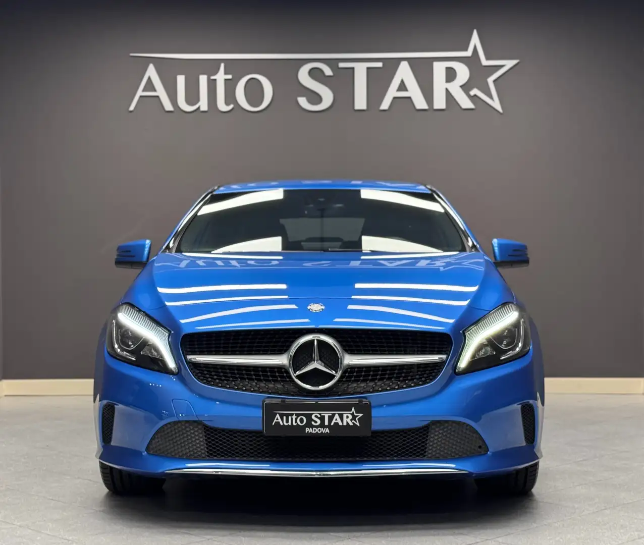 Mercedes-Benz A 160 Classe A  Sport my16 E6 Blu/Azzurro - 2
