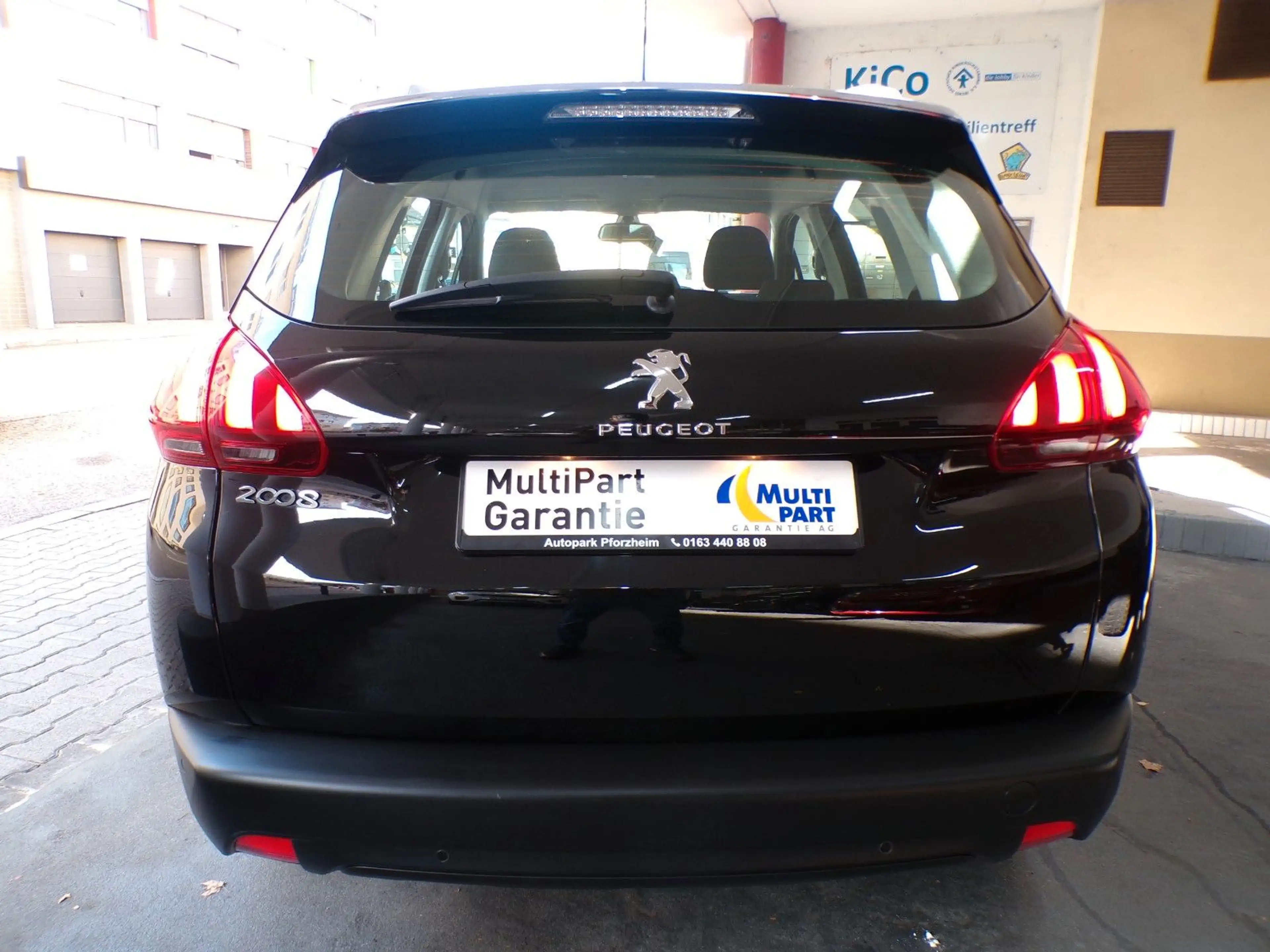 Peugeot 2008 Active PureTech /1HAND/Z.R.Wechsel/Garantie — photo 6
