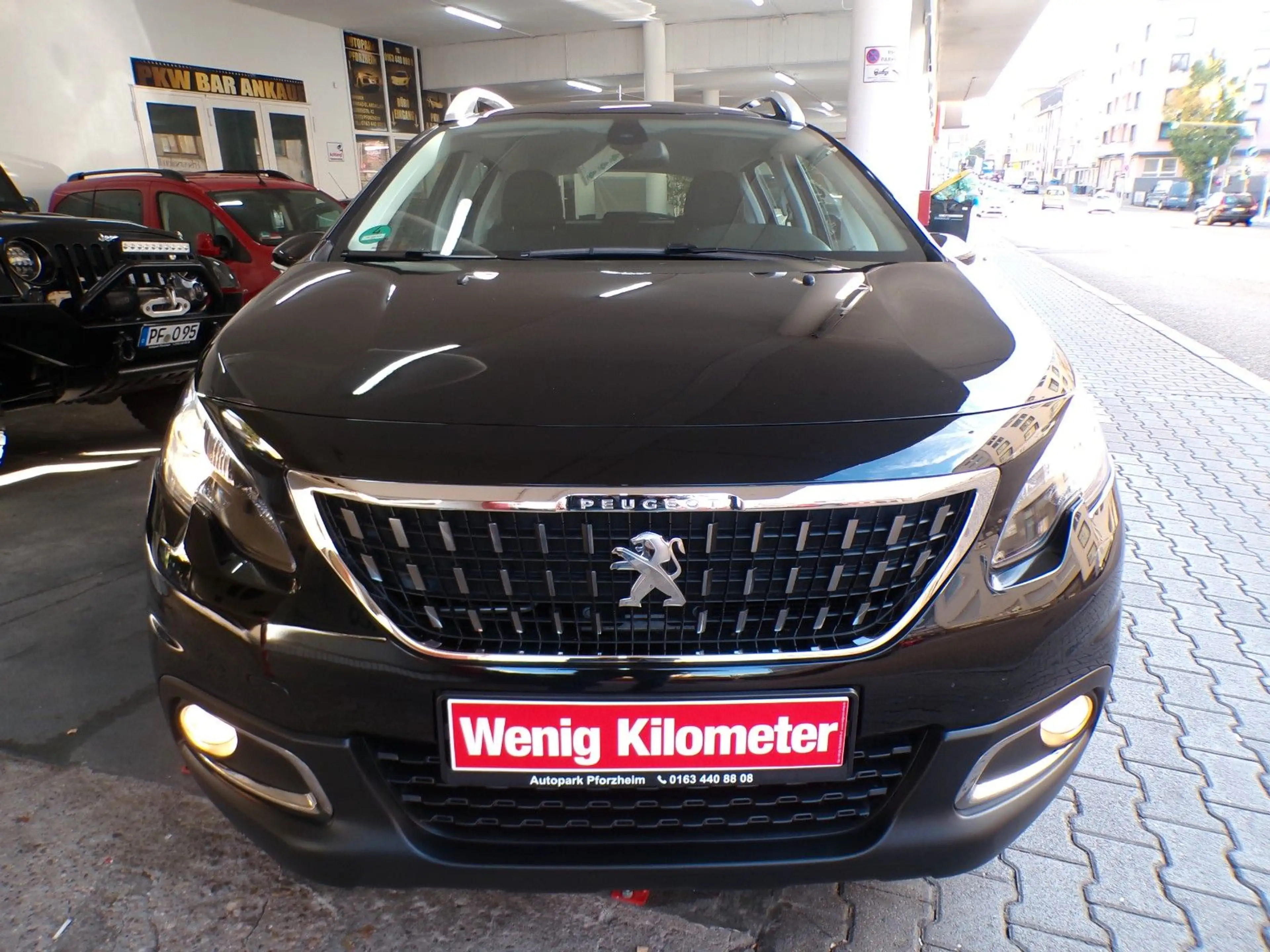Peugeot 2008 Active PureTech /1HAND/Z.R.Wechsel/Garantie — photo 3