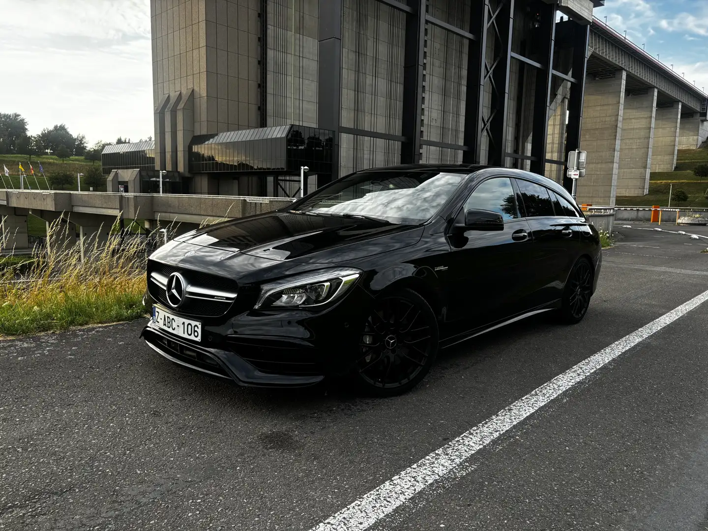 Mercedes-Benz CLA 45 AMG 4-Matic * FULL OPTION * TOIT OUVRANT * SHOWROOM - 1