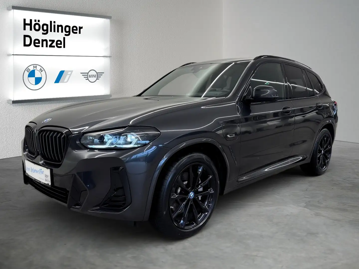 BMW X3 xDrive30e Grau - 2