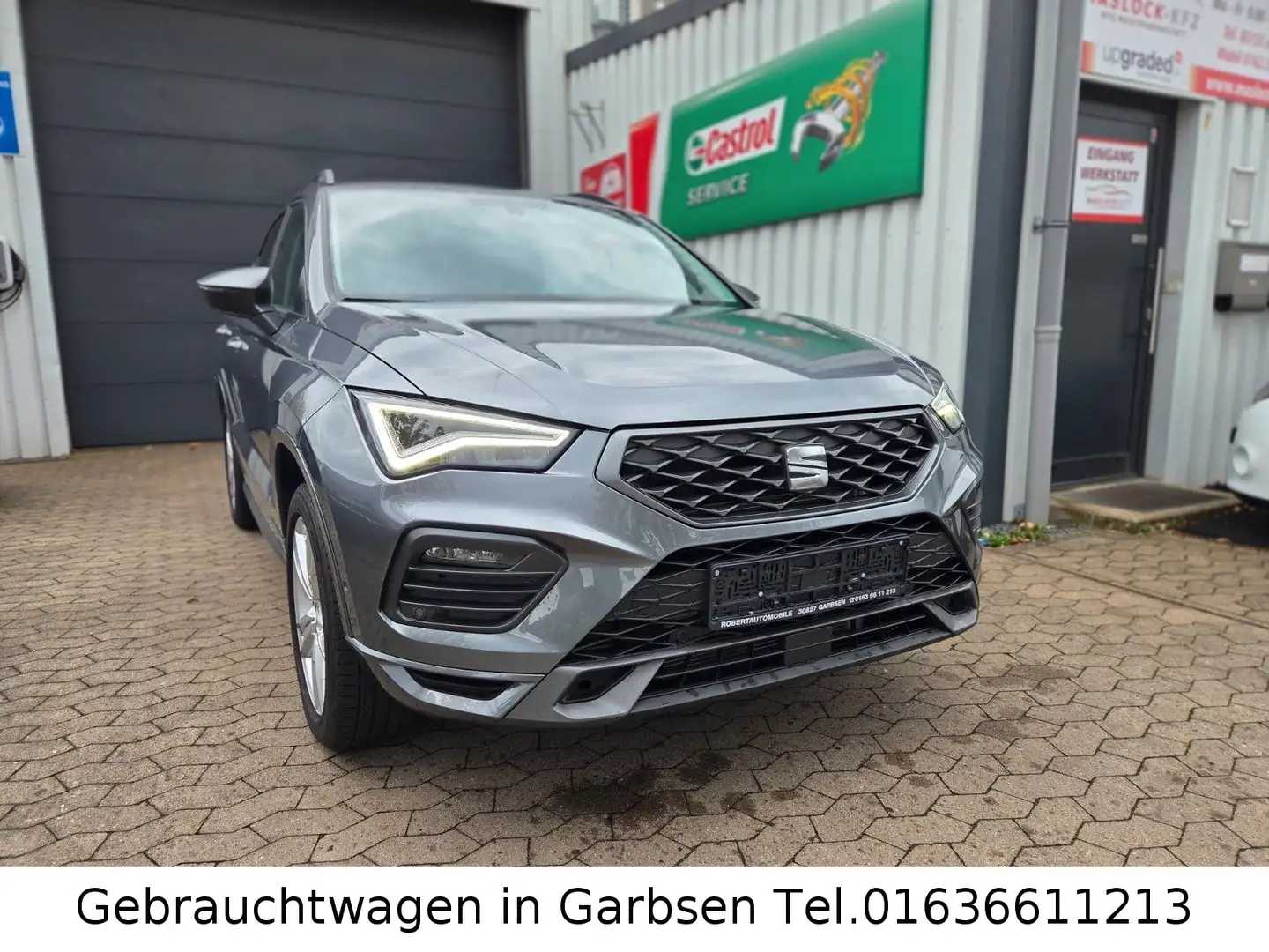 SEAT Ateca 1.5 TSI FR NAVI AHK Beats Kamera Grau - 2