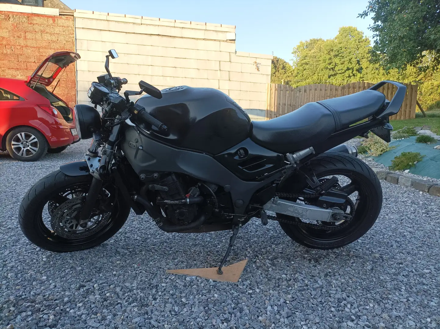 Suzuki RF 900 Fekete - 1