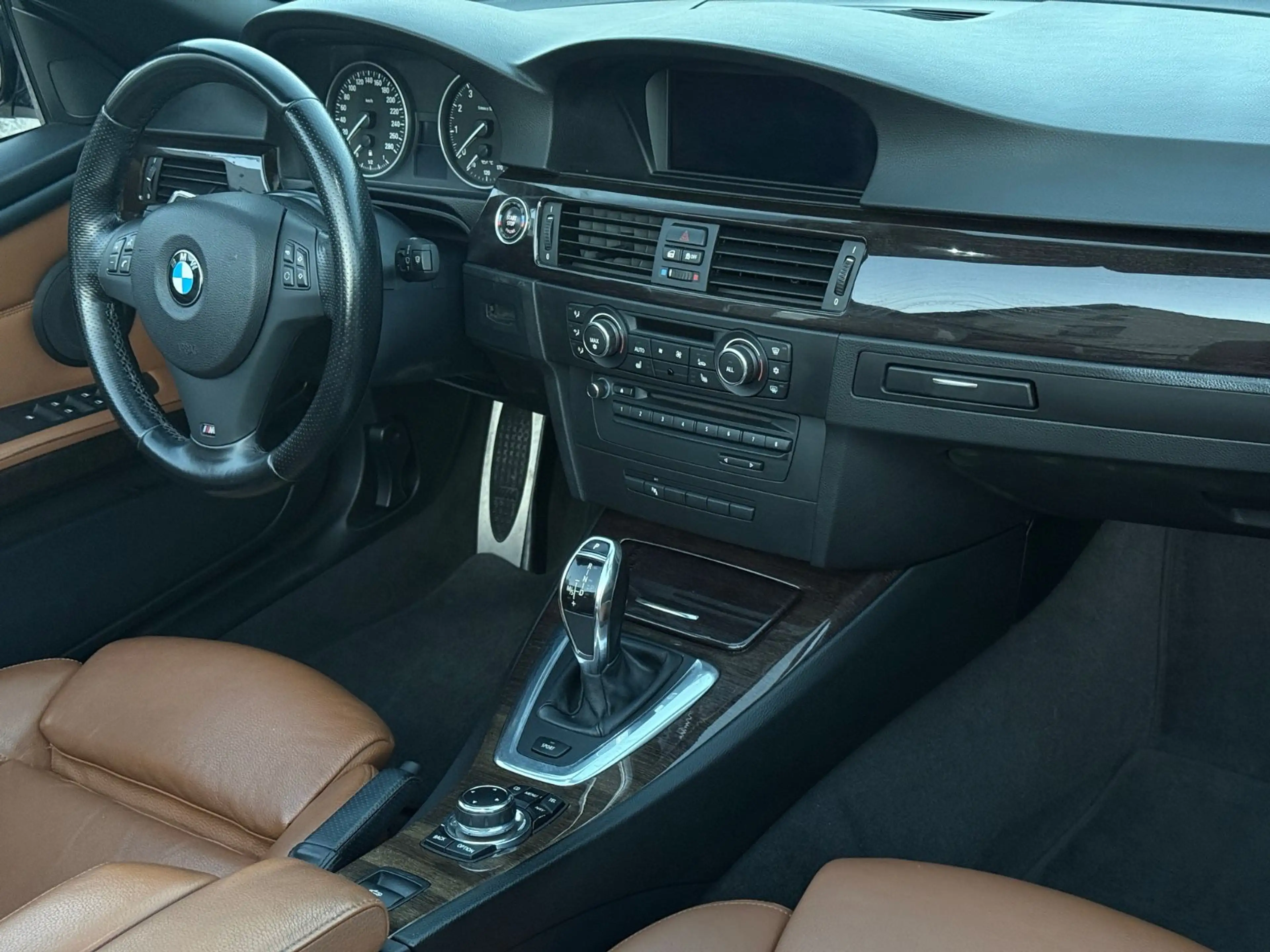 BMW 335 i E93 Cabrio N55 *Memory*DKG*Temp.*SHZ* — photo 13